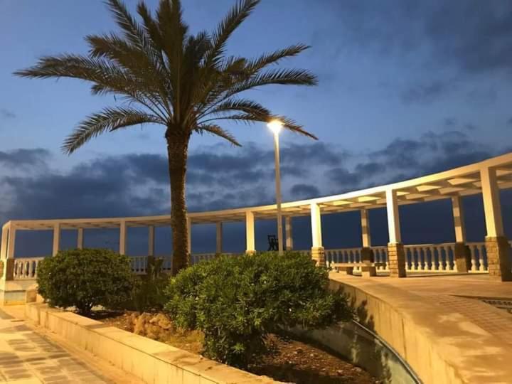 Апартаменти Apartamento Al Lado De La Playa Монкофар Екстер'єр фото
