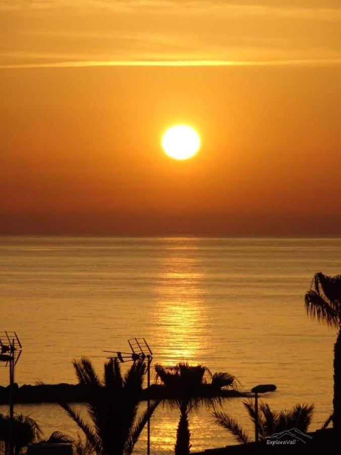Апартаменти Apartamento Al Lado De La Playa Монкофар Екстер'єр фото